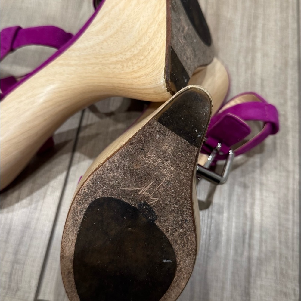 Giuseppe Zanotti Fuchsia Curve Gem Sandals - Picture 5 of 7